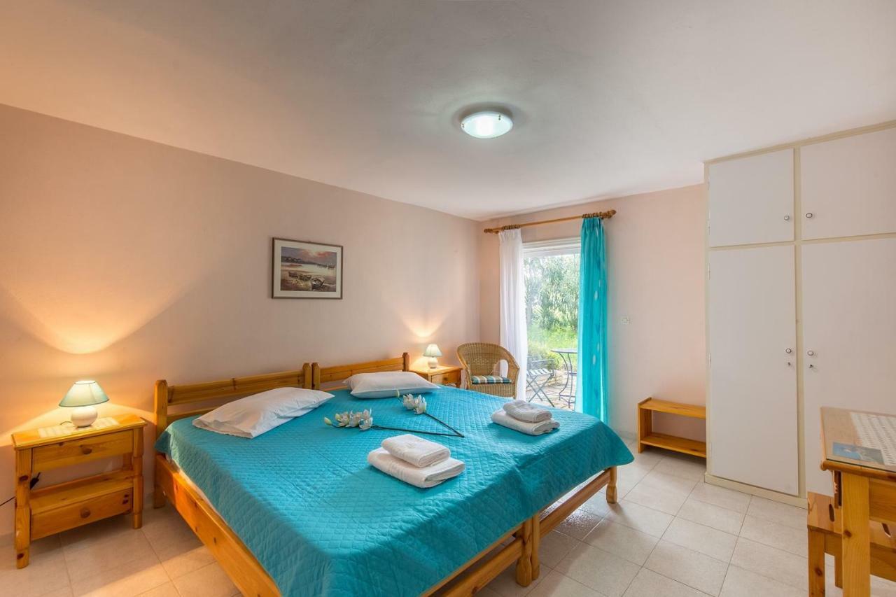 Ormos Drepanou Apartments Lijá Kültér fotó